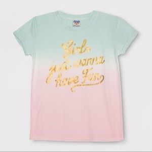 Junk Food T Shirt Girls just wanna have fun Medium